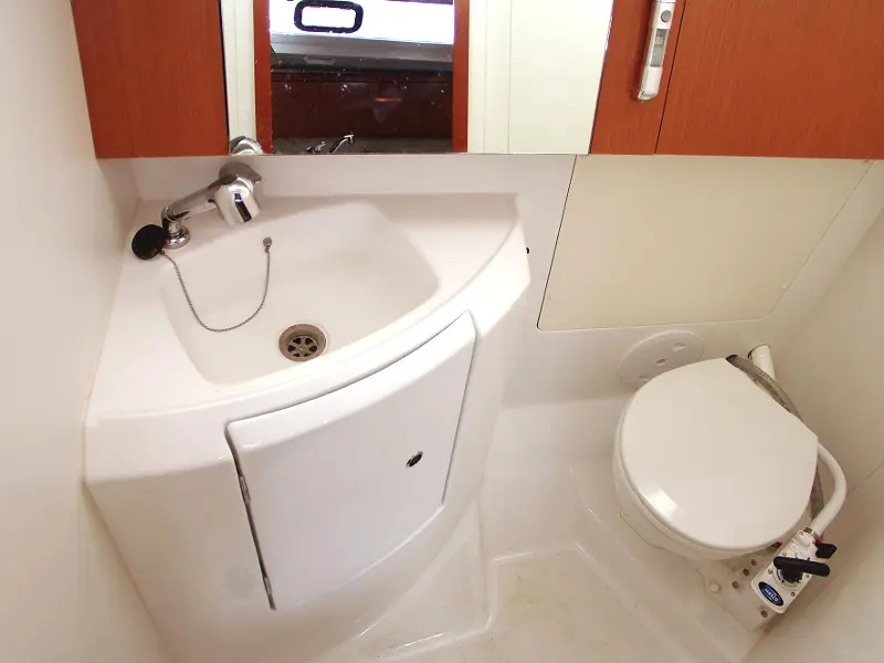 BEBA, Interior images