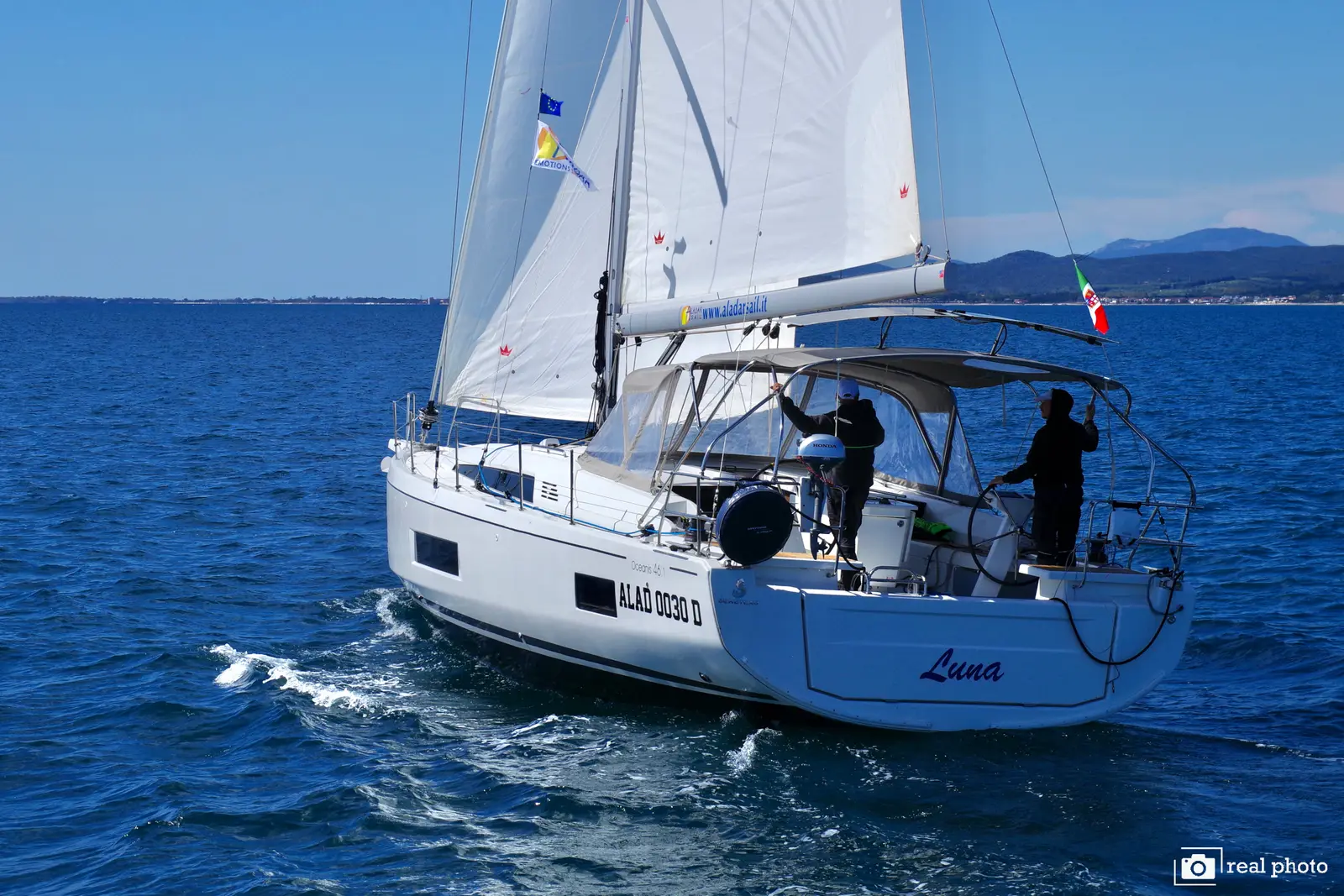 Luna - Water maker, Solar Panel, photograph 8