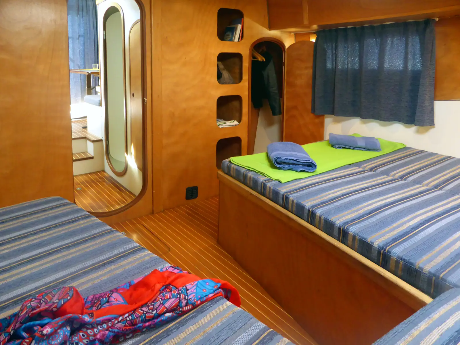 NCF Suite, photograph 6