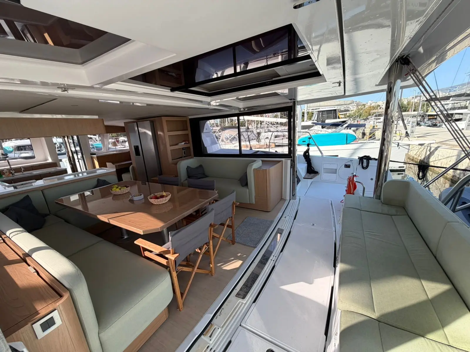 Aetheria, Interior image
