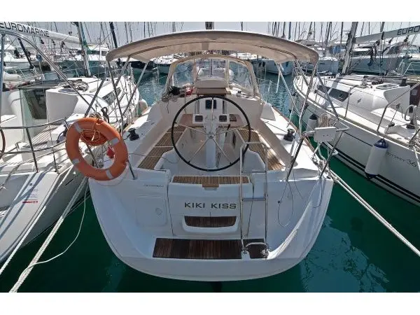 KIKI KISS, Sun Odyssey 33i