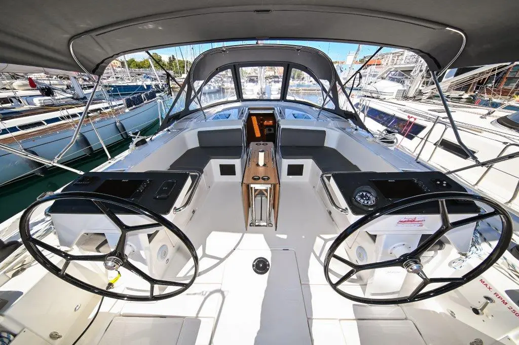 BOSUN, photograph 112
