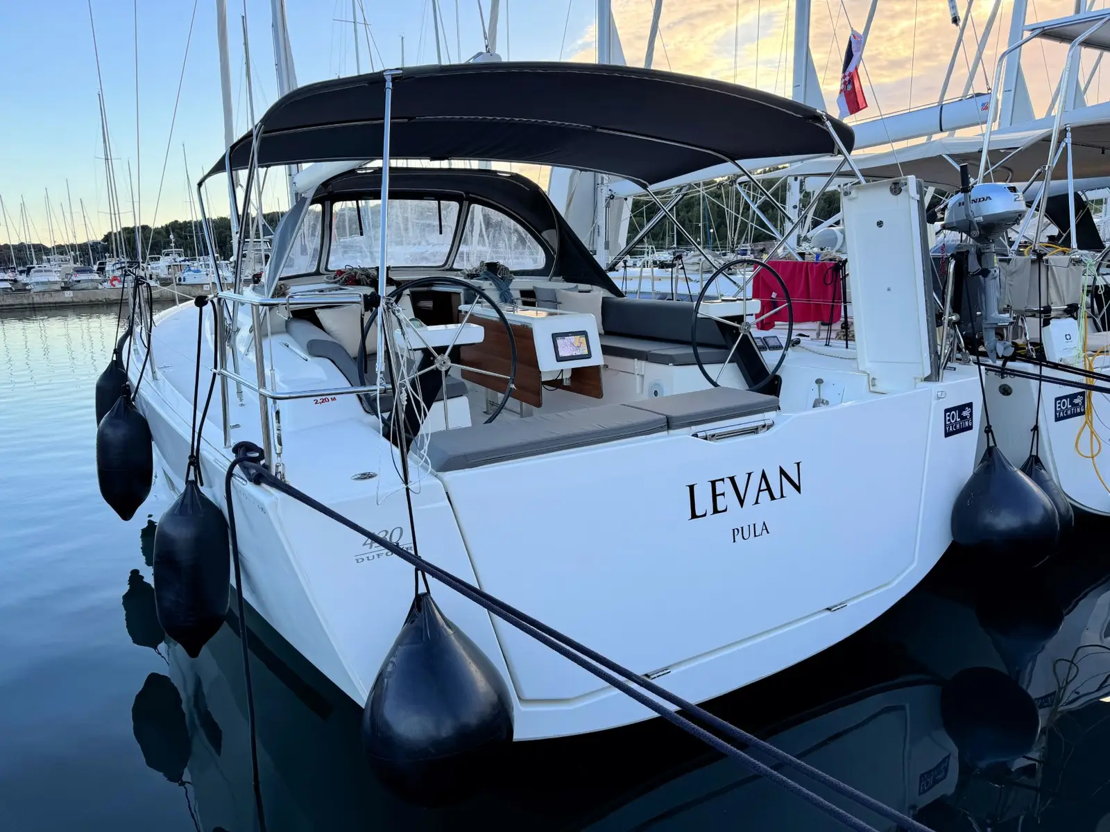 Levan, photograph 24