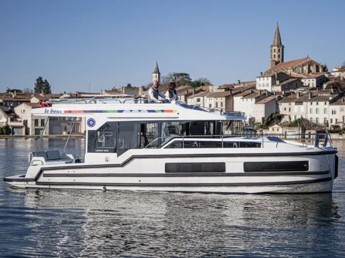 Liberty - Luxury 6, Main image