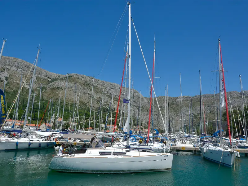 Hasta Siempre, Sun Odyssey 33i