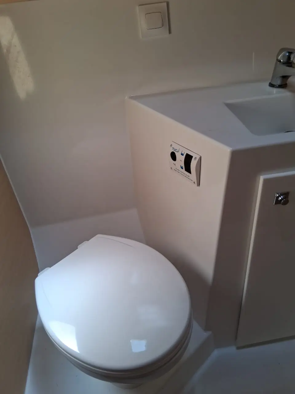Martine, Toilet 1