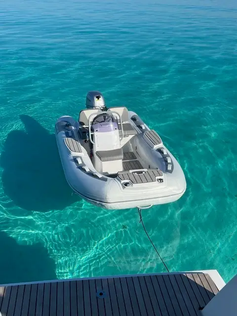 Second Wind - Skippered, photograph 5