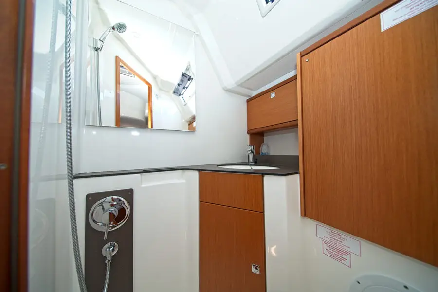 MH 80, photograph 6