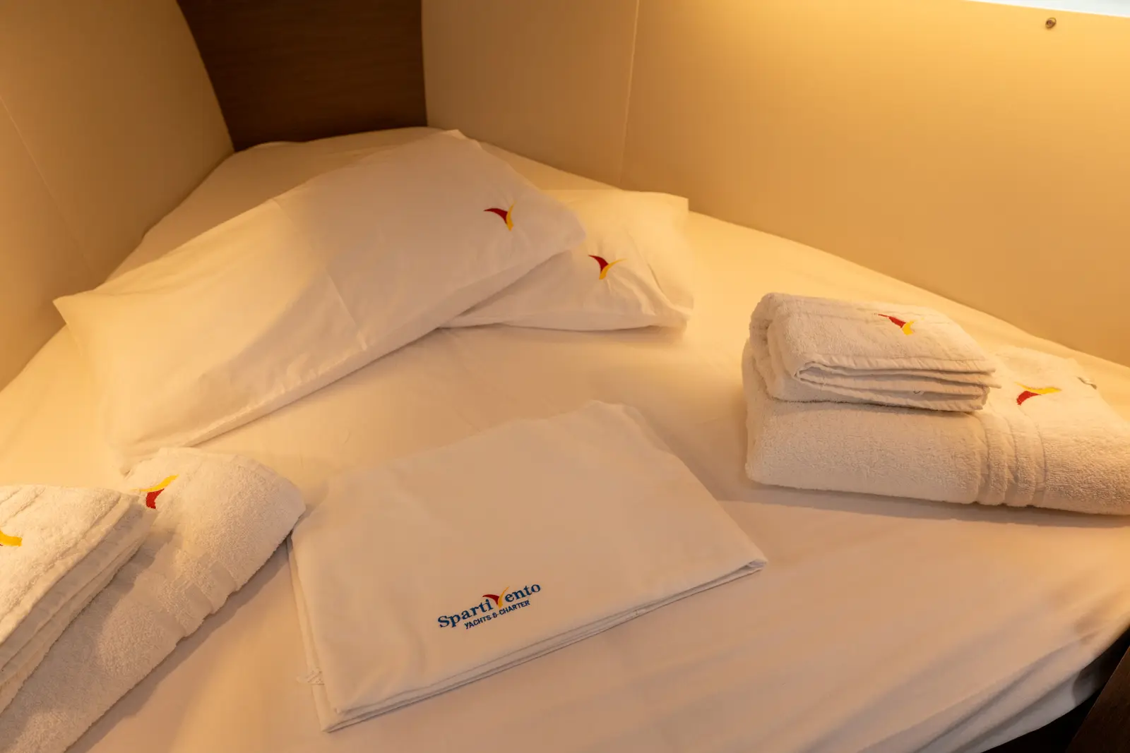 Pluto - Comfort line, Cabin