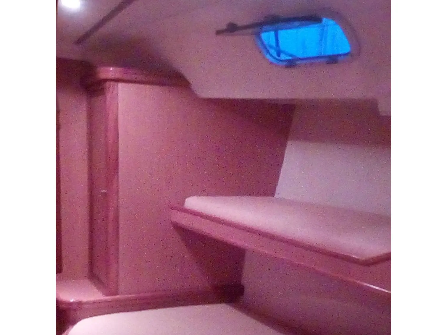 Xenia, Interior image