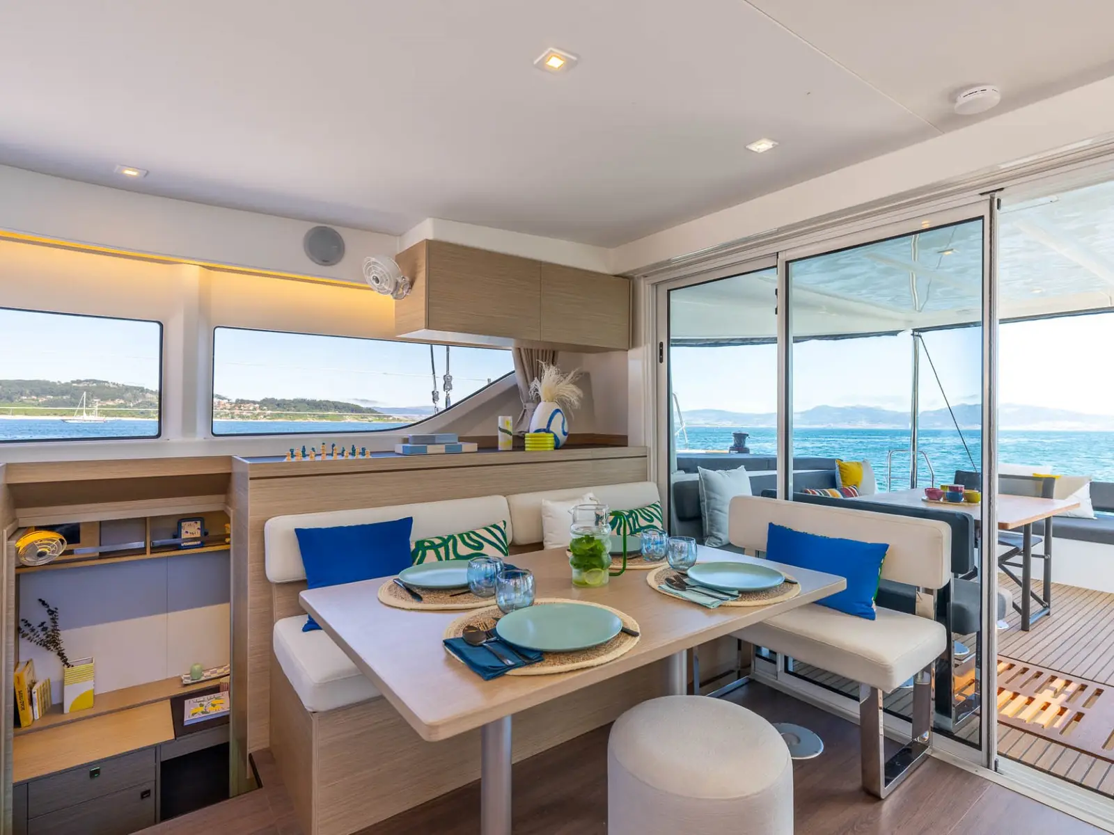 Active.Cruises, Interior image