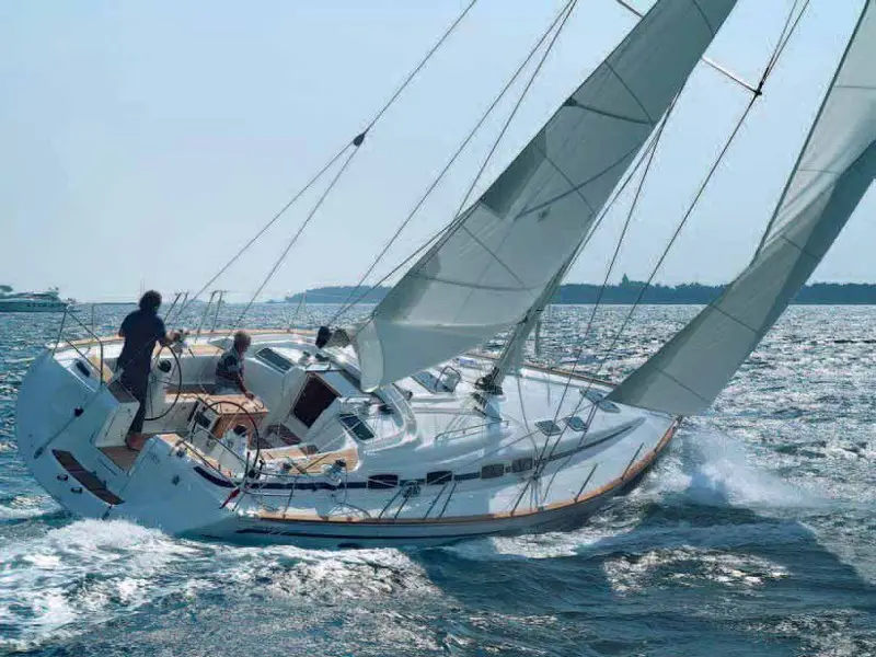 LULA, Bavaria Cruiser 46