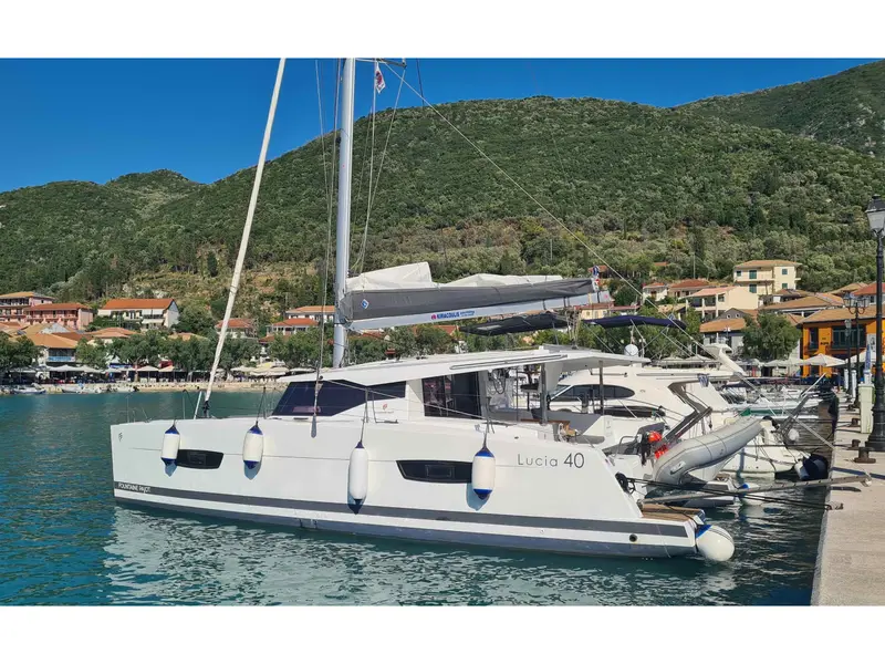 LUCIA 69, Main image
