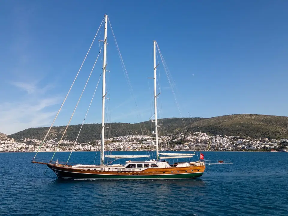 CARPEDIEM 5, Main image