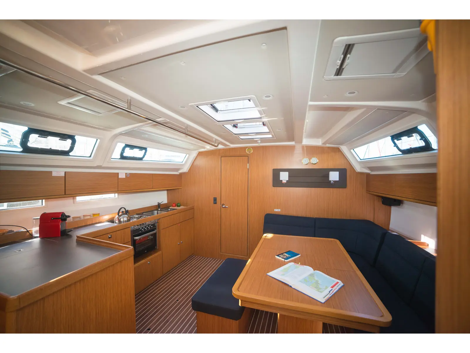 Charm, Interior image