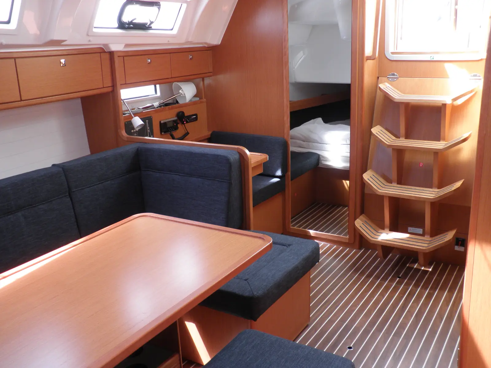 TONKA, Interior image