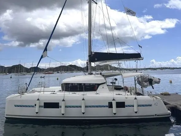 Martine, Lagoon 42