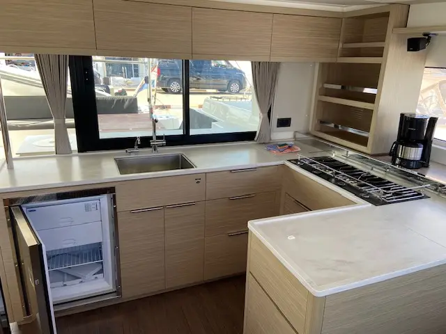 Star of the Seas IV, Kitchen 3