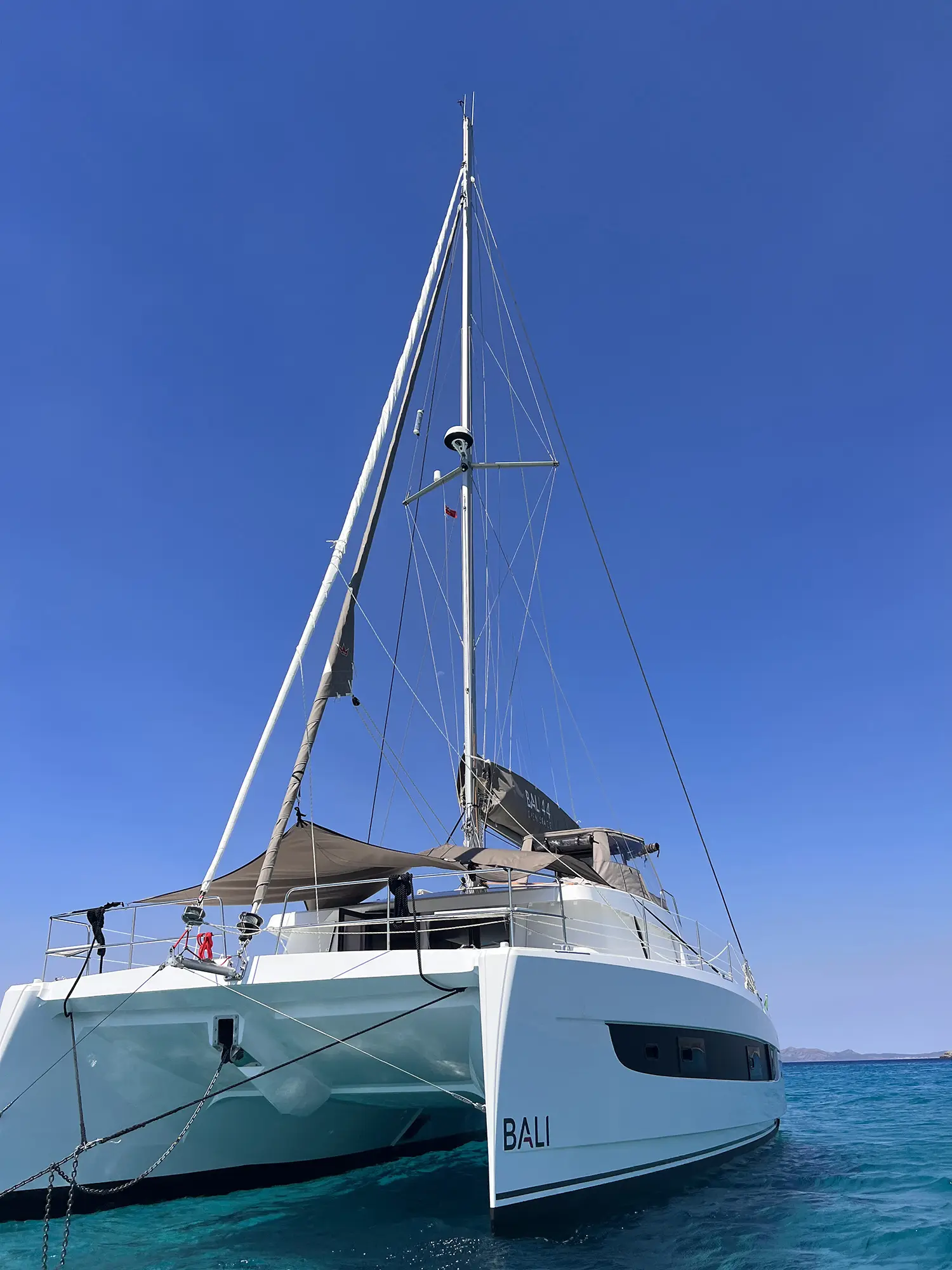 BLISS LUXURY CATAMARAN, photograph 10