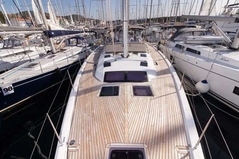 Vita, Dufour 530