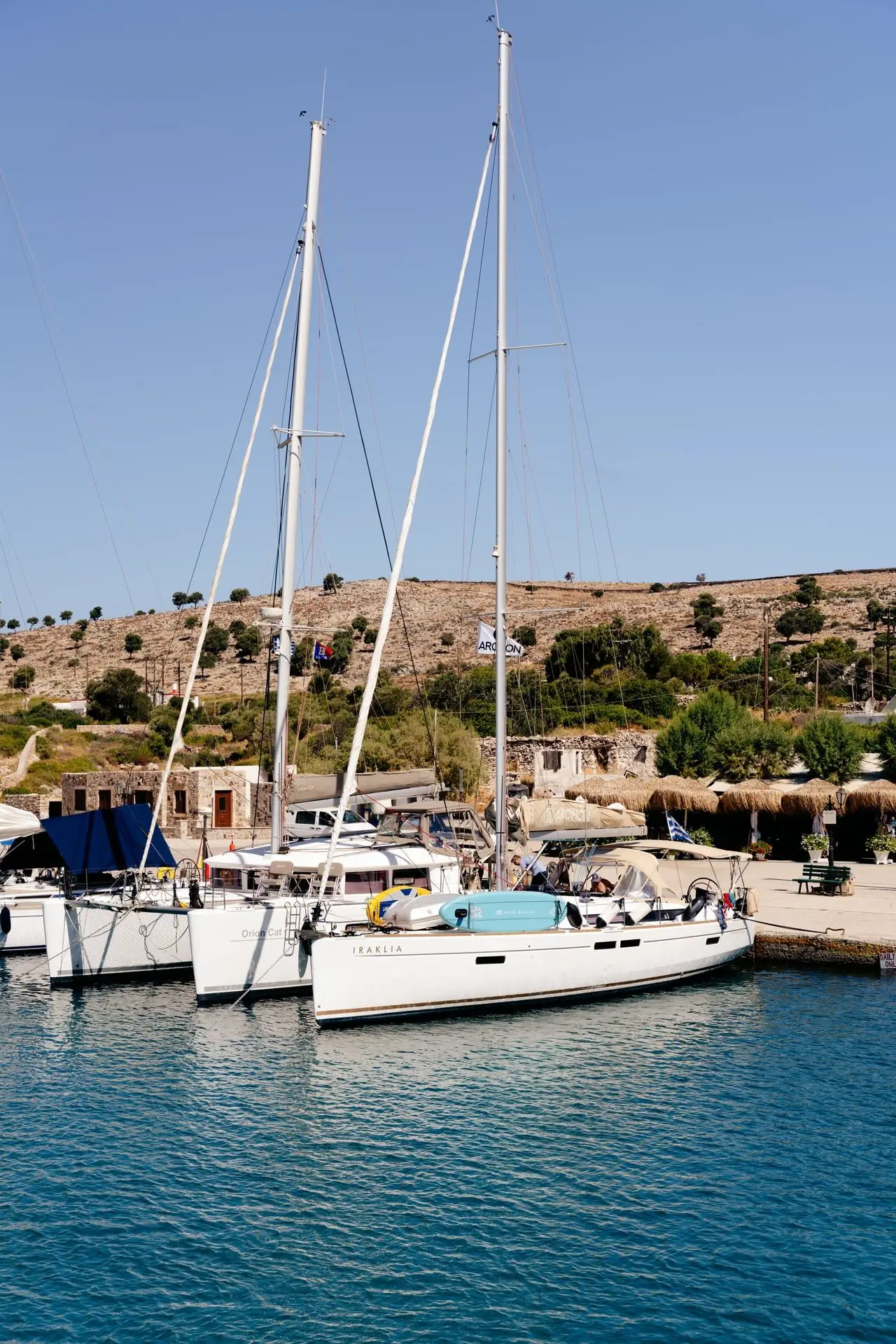 Iraklia, Main image