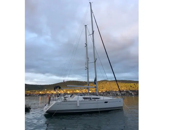 Mala, Sun Odyssey 36i