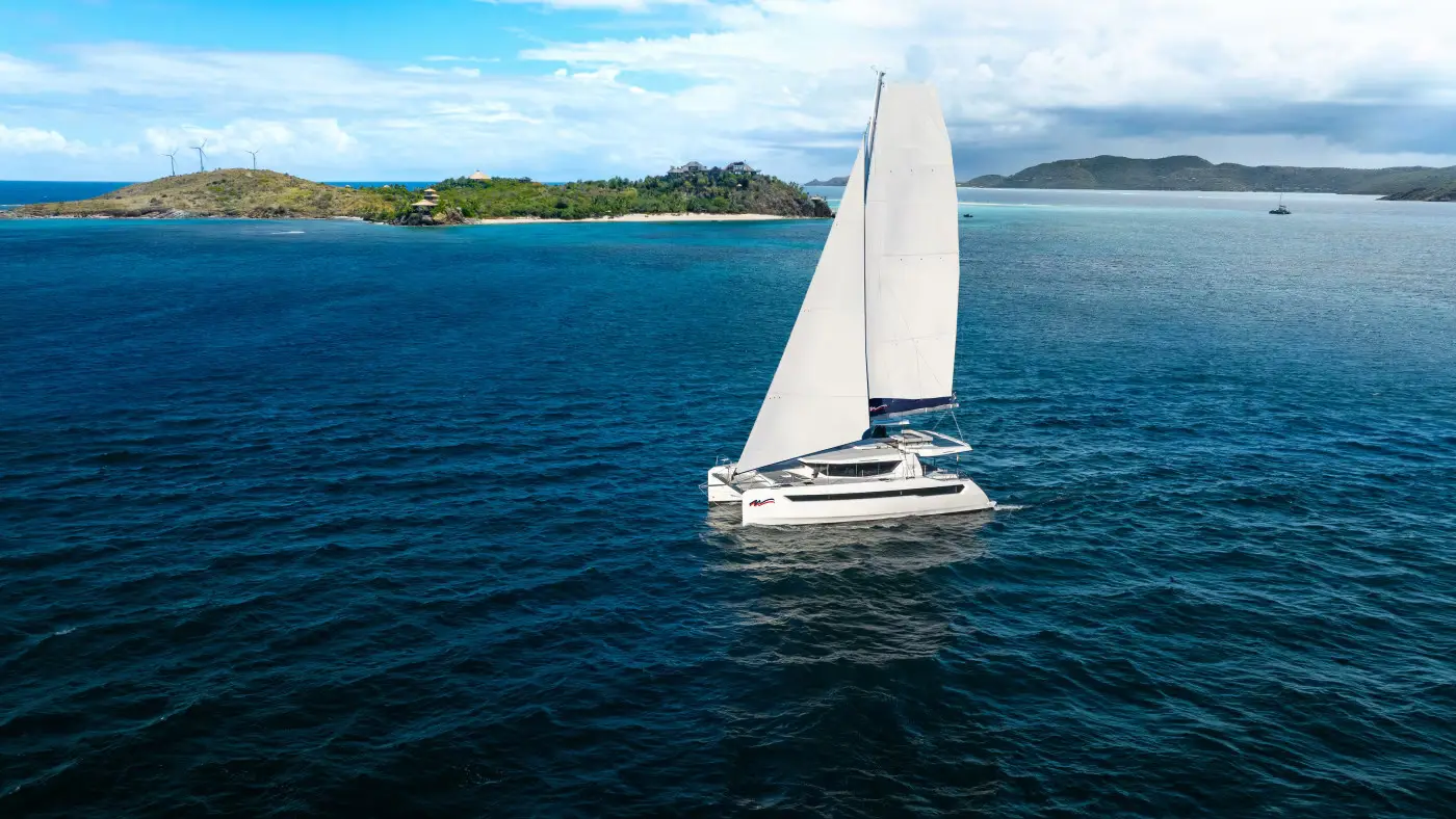 Moorings 5200 - 6 Exclusive Plus, photograph 3
