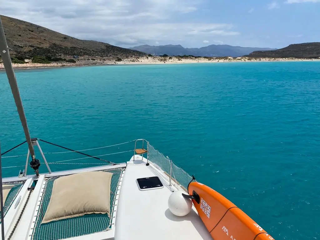 AEROPI  |⛵ VIP, Skippered Only, Watermaker, Generator, AC, BBQ, foto 10