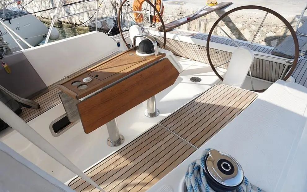 Hermes Bavaria 41 Cruiser, photograph 21
