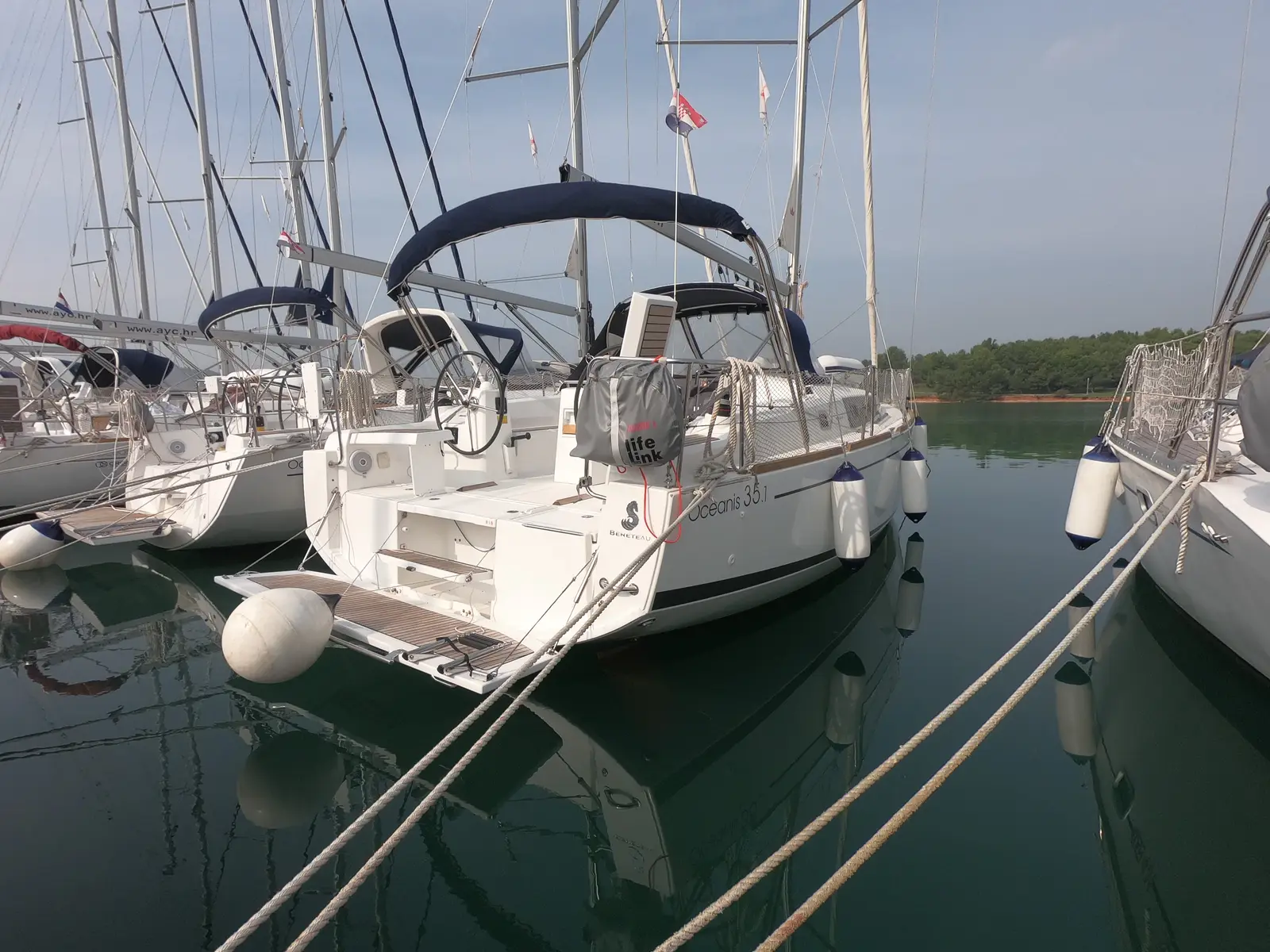 Abeona, Oceanis 35.1