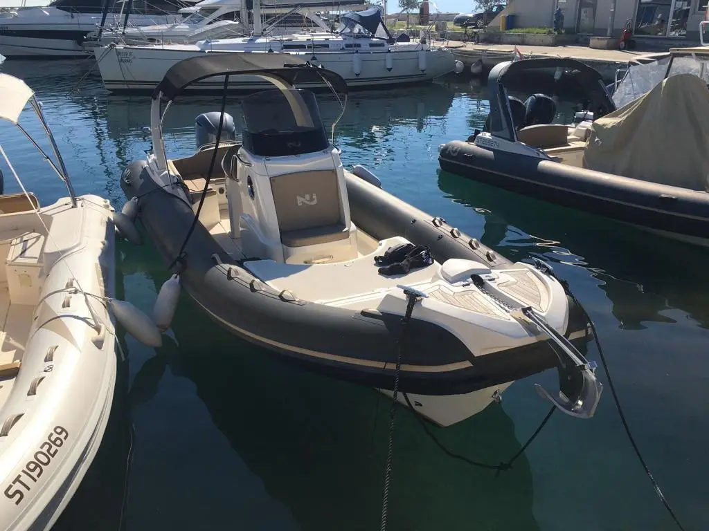 Nuova Jolly Prince 25, Plan image