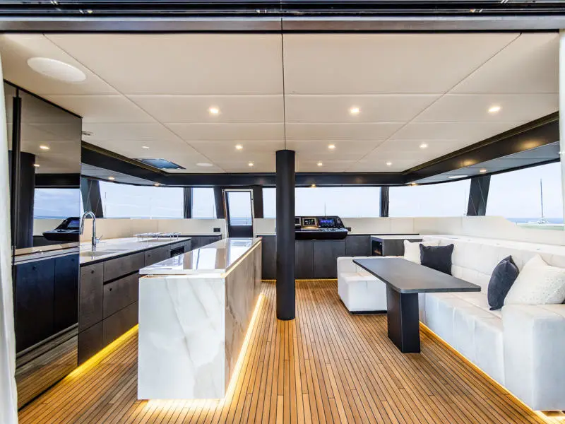 YGO., Interior image