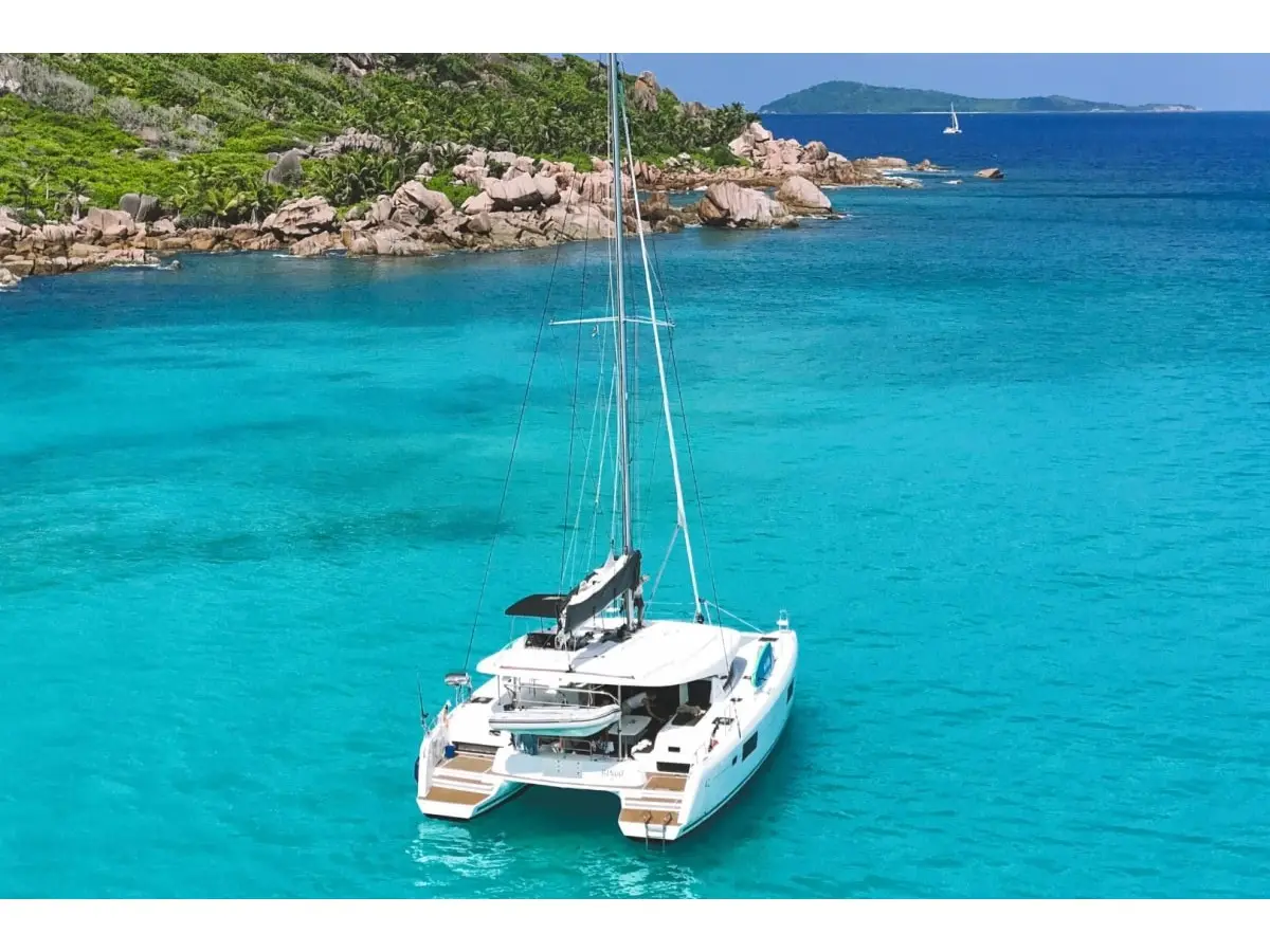 Bingo, Lagoon 42