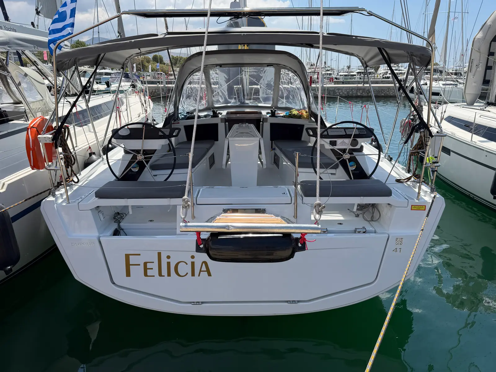 S/Y Felicia, photograph 11