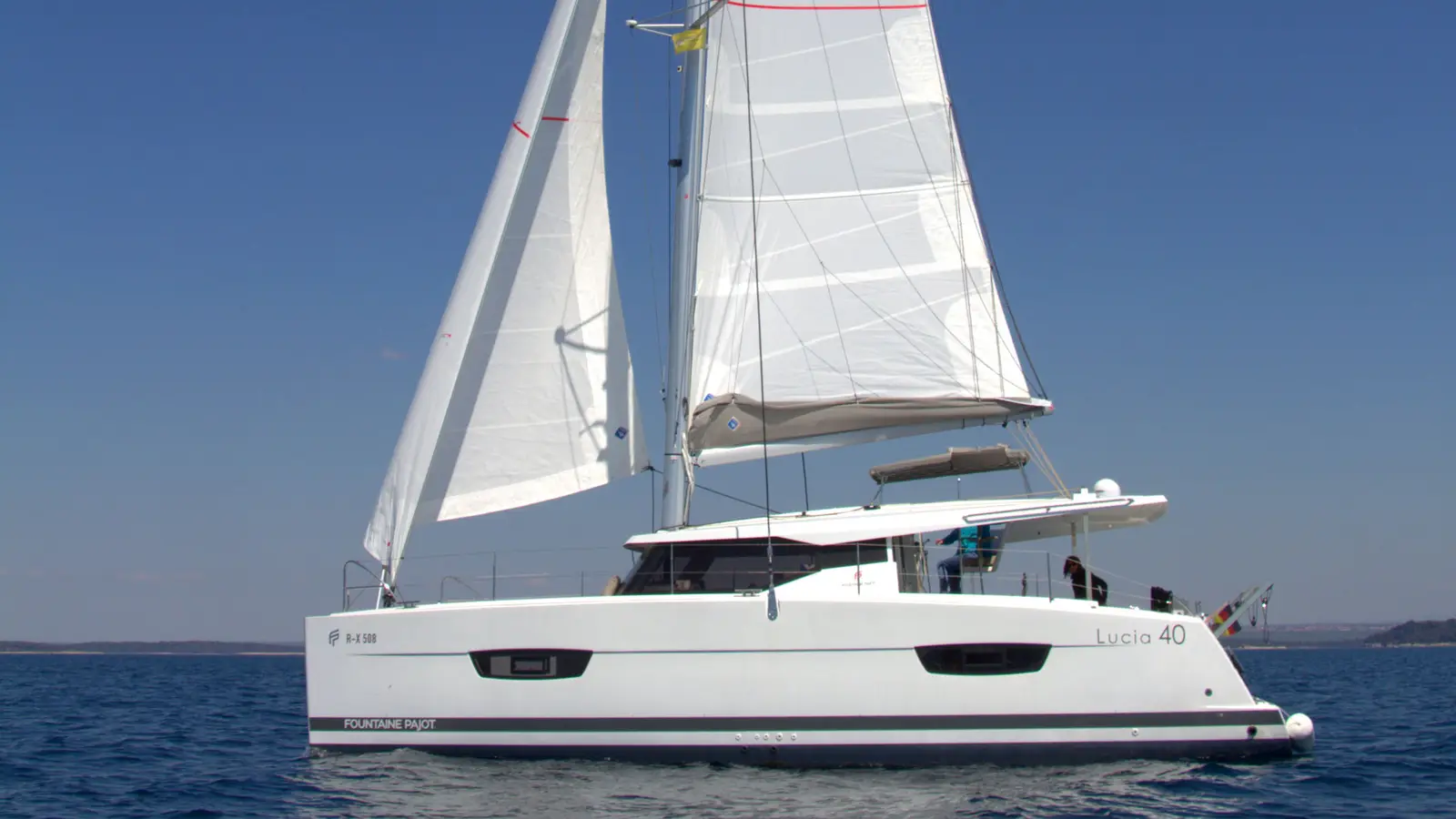 Luna Rossa II, photograph 15