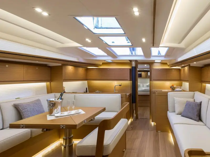 Warriors Tale, Interior image
