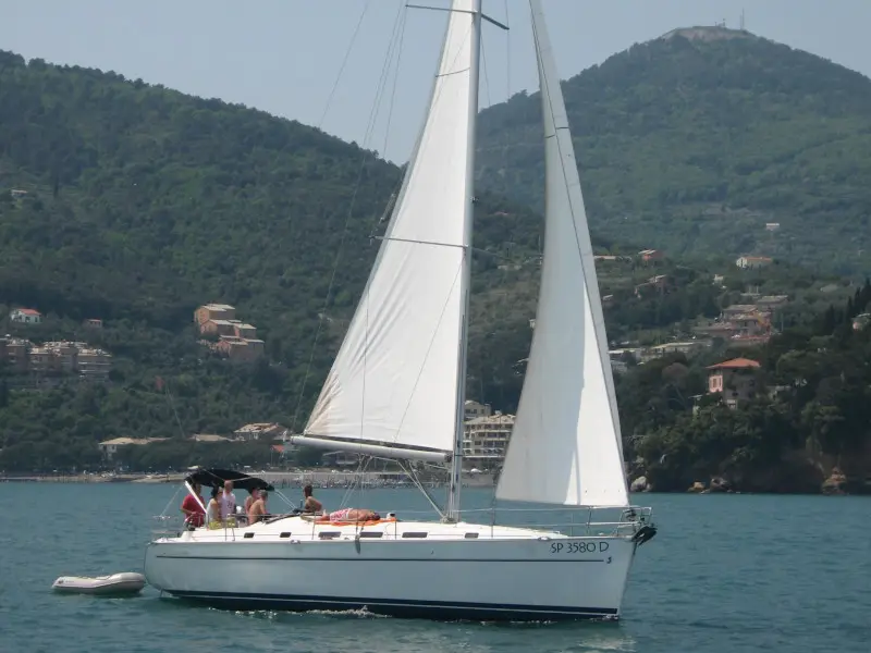 Tecno Sail, photograph 2
