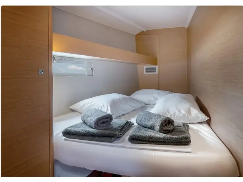 Cosmopolitan - ( The boat is located in the Port of Sivota, Lefkada ) , Interior image