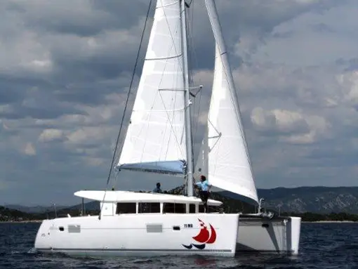 Christina, Main image