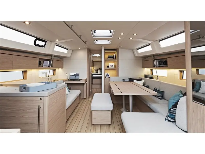 PHORKYS GEN + A.C, Interior image