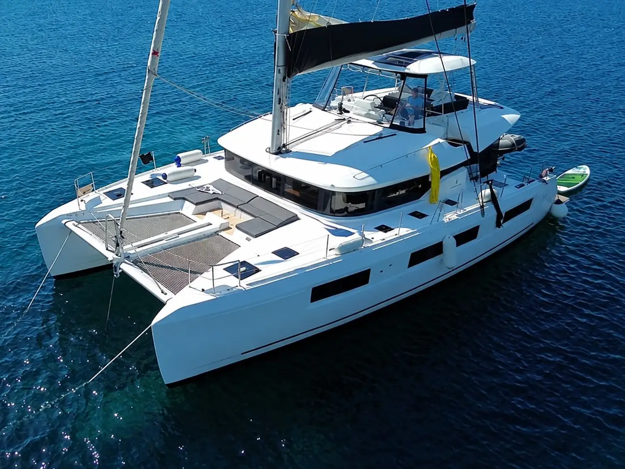 Mythos, Main image