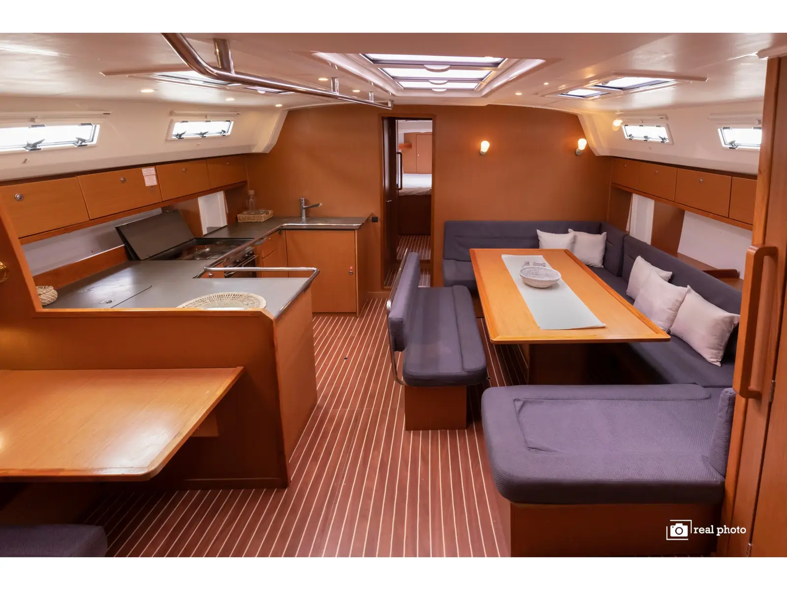 Aladar - Solar Panel, Interior image
