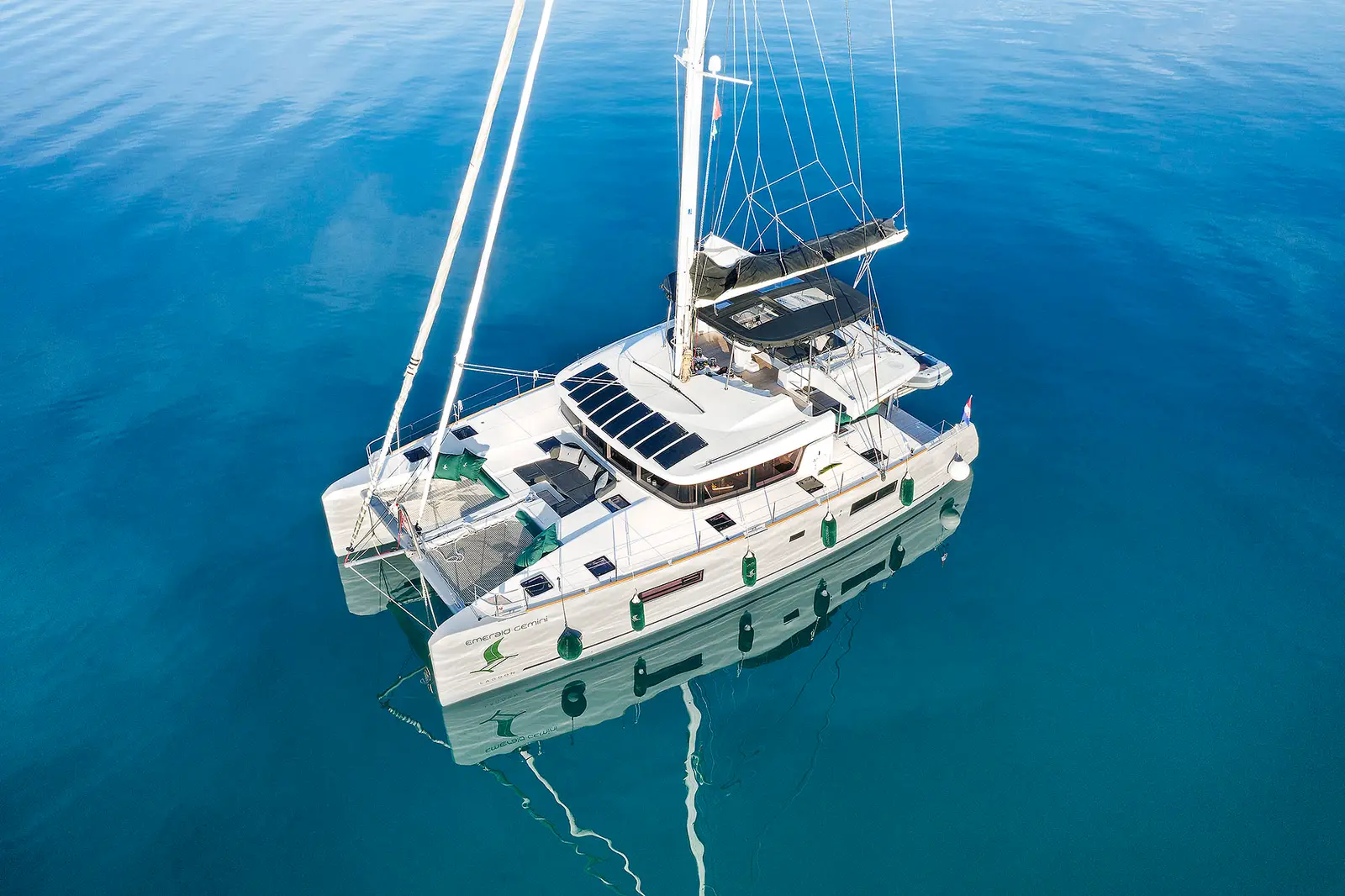 EMERALD GEMINI, photograph 25