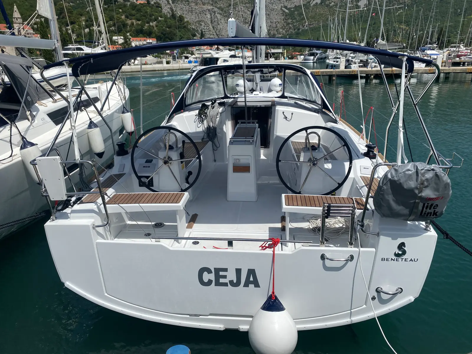 Ceja, Oceanis 38.1