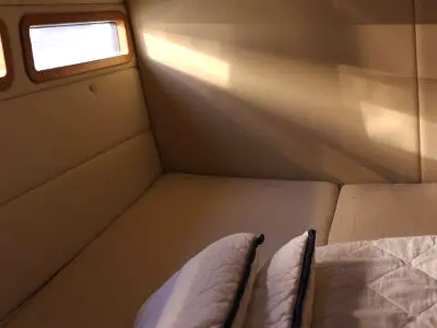 LAVANDA, Interior images