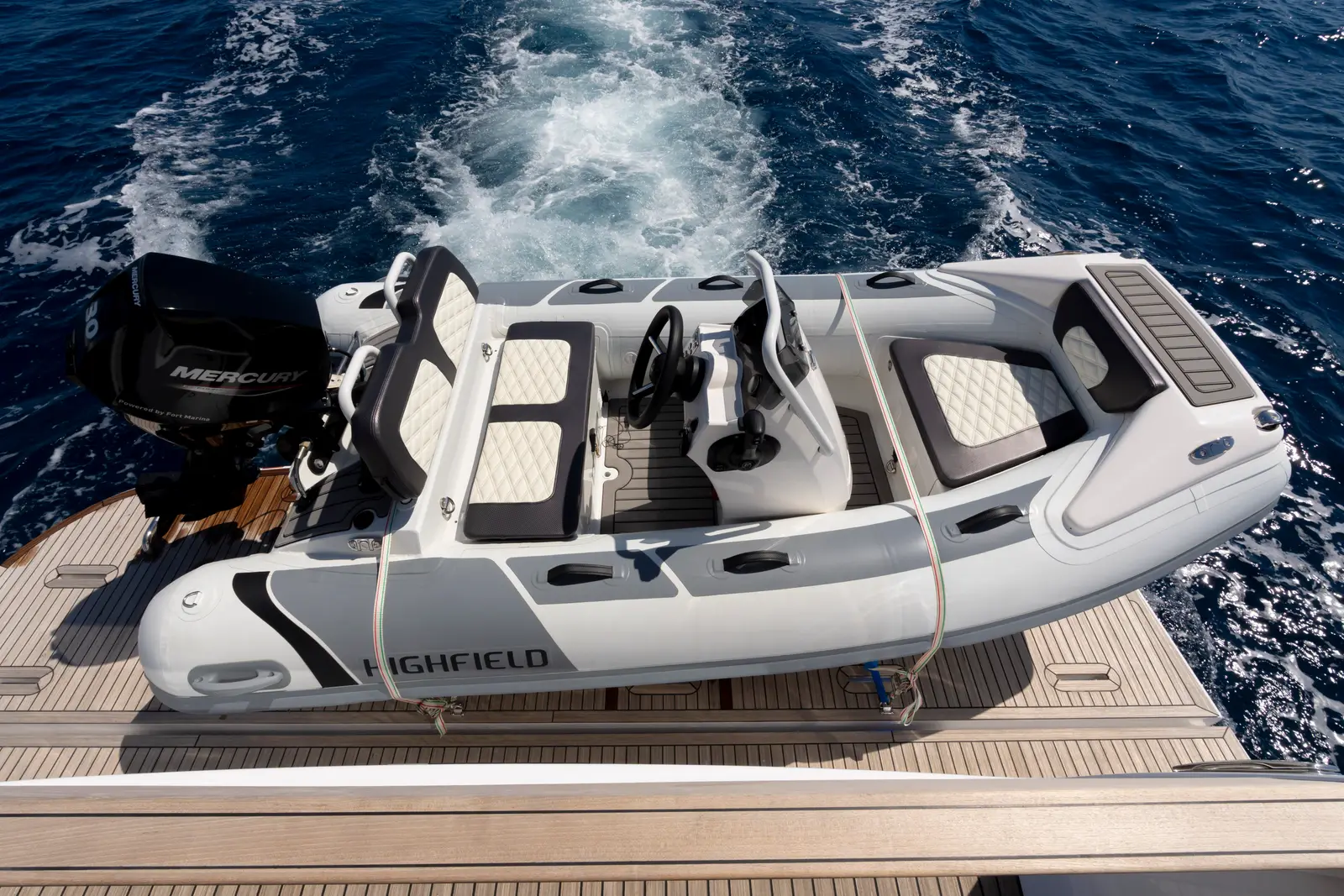 Olivia, photograph 30