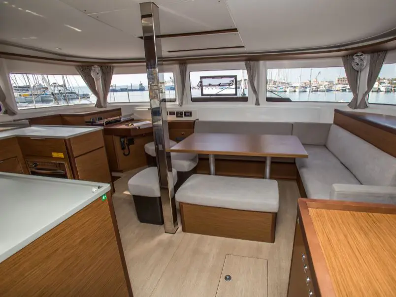 Sea Star, Interior image