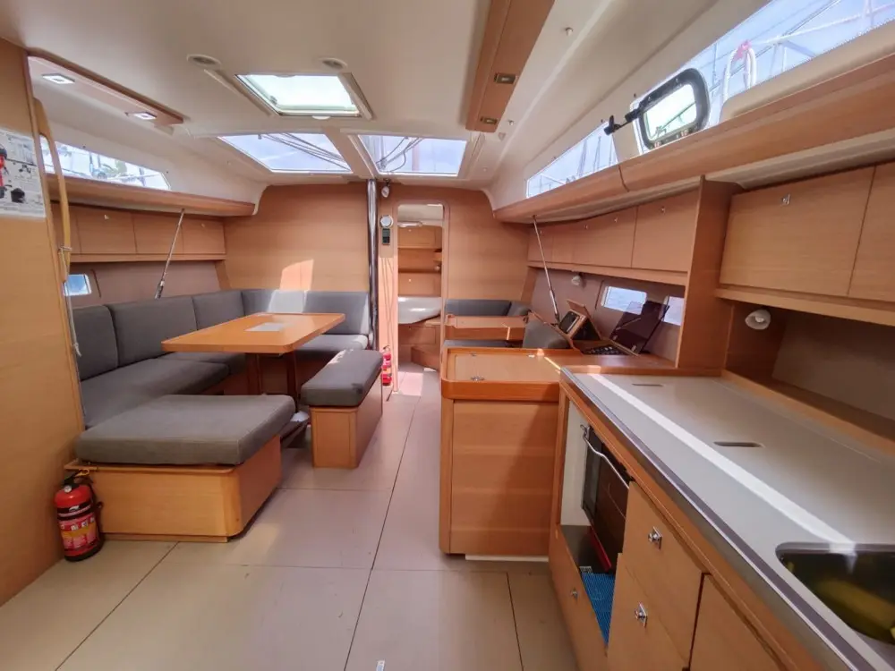 Freedom, Interior image