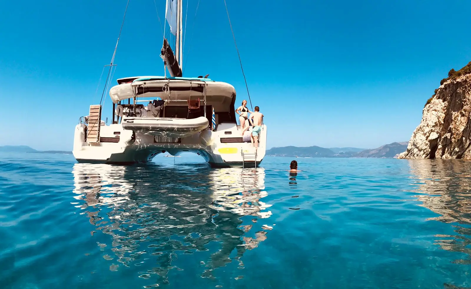 No Name: Forward Cabin #1 (Cabin Charter 2 pax) FULLY CREWED, ALL EXPENSES, foto 3
