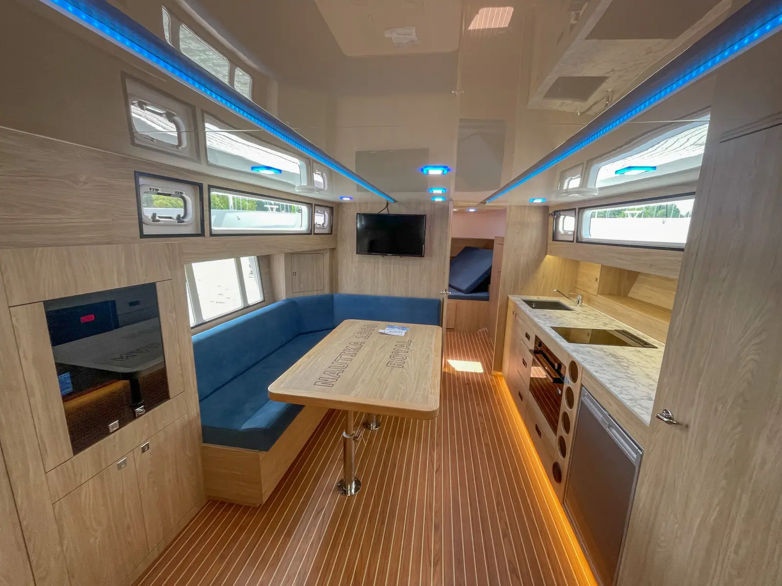 Nautika 1300 Royal, foto 28